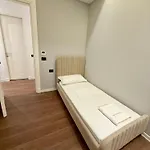 Queen's Luxury Delijorgji Апартаменты Тирана