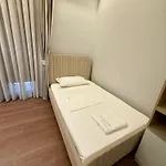 Queen's Luxury Delijorgji Tirana
