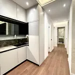 Appartamento Queen's Luxury Delijorgji Tirana