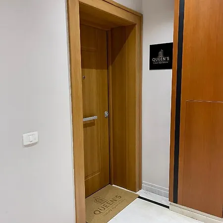 Queen's Luxury Delijorgji تيرانا