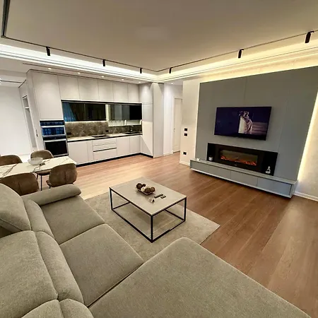 Apartamento Queen's Luxury Delijorgji *