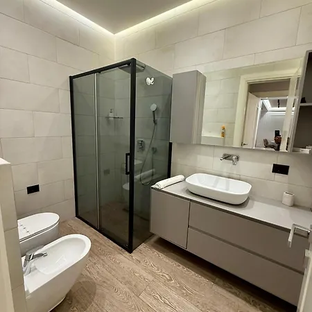 Apartamento Queen's Luxury Delijorgji