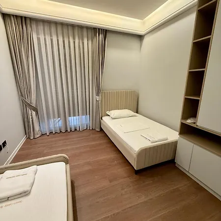 Apartamento Queen's Luxury Delijorgji *