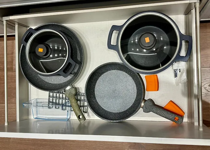 Queen's Luxury Delijorgji 公寓