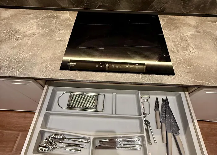 公寓 Queen's Luxury Delijorgji *